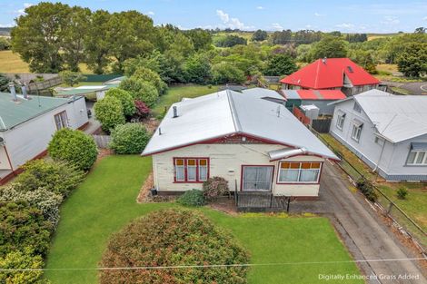 Photo of property in 61 Swinburn Street, Dannevirke, 4930