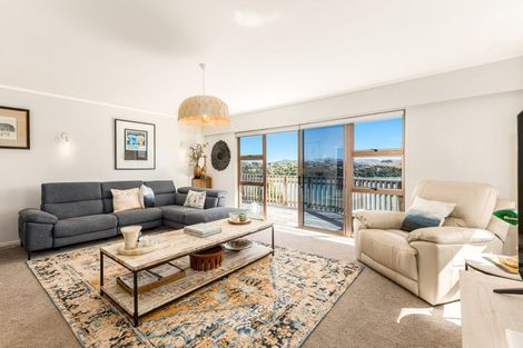 Photo of property in 37 Bosun Terrace, Whitby, Porirua, 5024