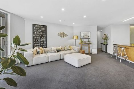 Photo of property in Alto Apartments, 2a/22 Telford Terrace, Oriental Bay, Wellington, 6011