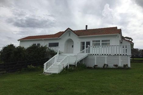 Photo of property in 237 Pahi Road, Pahi, Paparoa, 0571