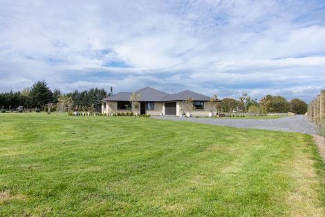 Photo of property in 64 Totaramahonga Road, Dannevirke, 4972