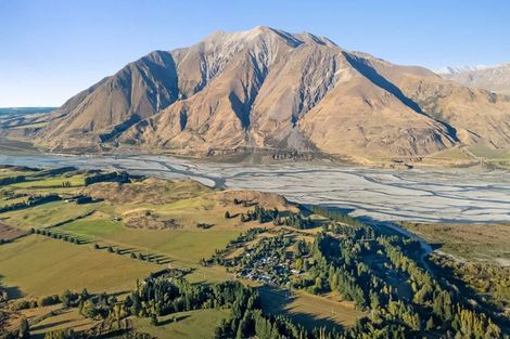 Photo of property in 9 Ryton Place, Lake Coleridge, 7572