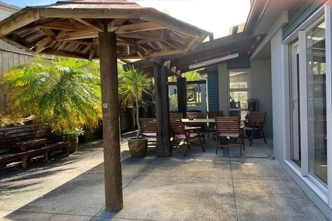 Photo of property in 6 Kouras Place, Flat Bush, Auckland, 2016