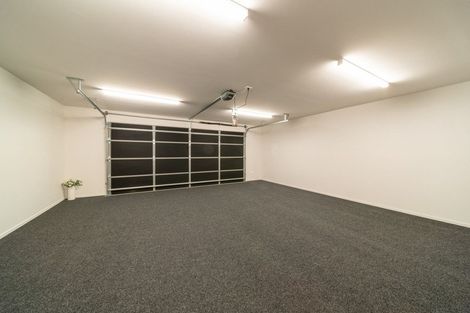 Photo of property in 8 The Heights Avenue, Wanaka, 9305