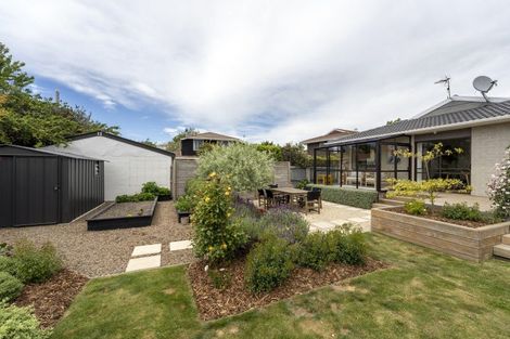 Photo of property in 6 Montclare Avenue, Ilam, Christchurch, 8041