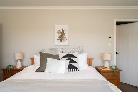 Photo of property in 64 Woodridge Drive, Woodridge, Wellington, 6037