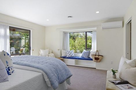 Photo of property in 8 Fuchsia Place, Halswell, Christchurch, 8025