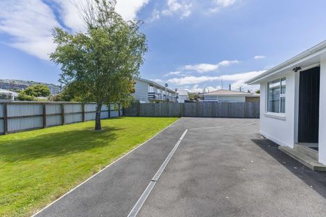 Photo of property in 44a Hargest Crescent, Saint Kilda, Dunedin, 9012
