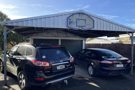 Photo of property in 19 Gainsborough Street, Manurewa, Auckland, 2102