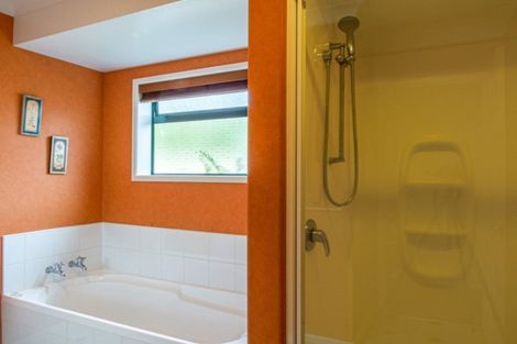 Photo of property in 21 The Fairway, Whakatane, 3120