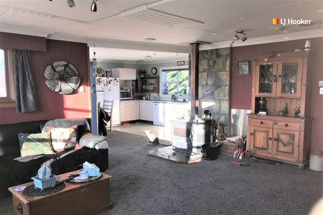 Photo of property in 695 Centre Road, Momona, Outram, 9073