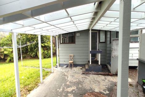 Photo of property in 15 Hydra Place, Glen Eden, Auckland, 0602