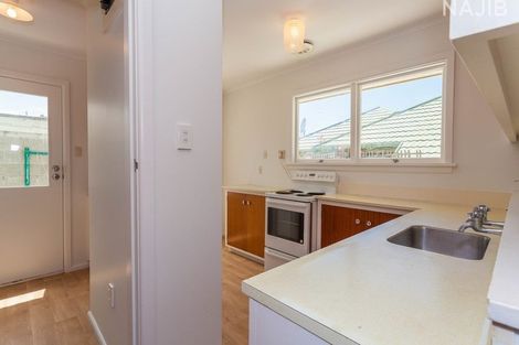 Photo of property in 2/73 Fairfield Avenue, Addington, Christchurch, 8024