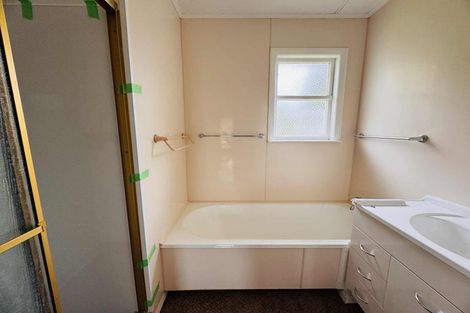 Photo of property in 14 Duff Crescent, Highbury, Palmerston North, 4412