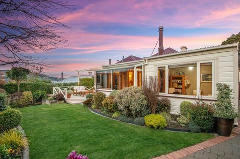 Photo of property in 10 Prestwick Street, Maori Hill, Dunedin, 9010