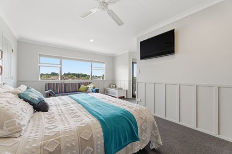 Photo of property in 6a Taramea Rise, Pyes Pa, Tauranga, 3112