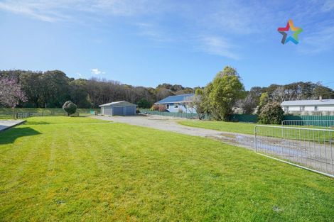 Photo of property in 6 Half Mile Road, Tuatapere, 9620