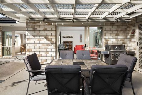 Photo of property in 32 Longmynd Drive, Katikati, 3129