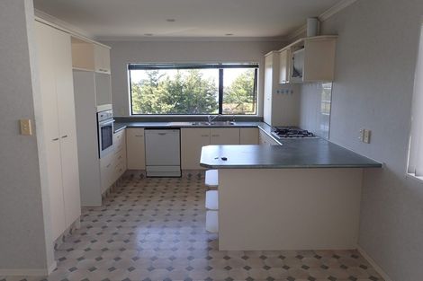 Photo of property in 35 Western Heights Drive, Western Heights, Hamilton, 3200