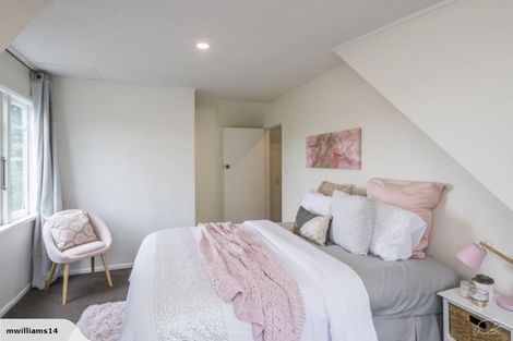 Photo of property in 51 Renown Road, Raumati South, Paraparaumu, 5032