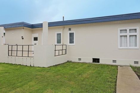 Photo of property in 810 Saint Aubyn Street West, Saint Leonards, Hastings, 4120