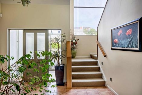 Photo of property in 28 Saint Ives Drive, Camborne, Porirua, 5026