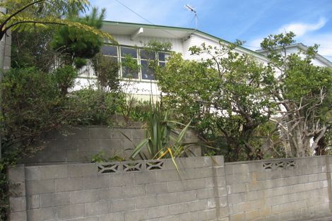Photo of property in 39 Versailles Street, Karori, Wellington, 6012