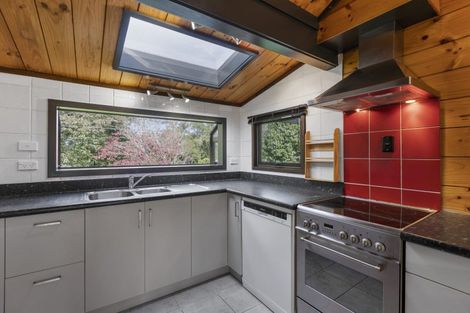 Photo of property in 19 Nikau Street, Inglewood, 4330