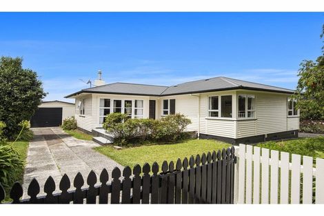 Photo of property in 27 Hinau Street, Tikipunga, Whangarei, 0112