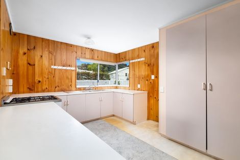 Photo of property in 15 Beresford Street, Russell, 0202