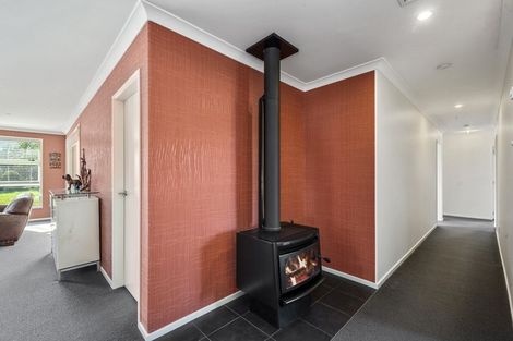 Photo of property in 15 Bodes Lane, Kinloch, Taupo, 3377