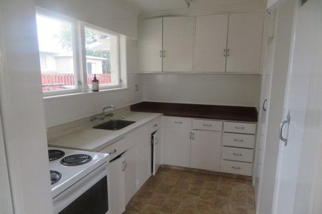 Photo of property in 1 Kashmir Avenue, Clouston Park, Upper Hutt, 5018