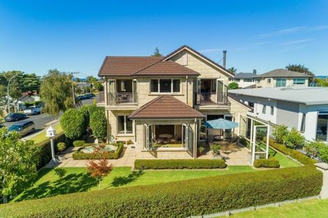 Photo of property in 1 Edgecumbe Road, Tauranga, 3110