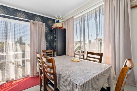 Photo of property in 2/23 Silver Creek Road, Weymouth, Auckland, 2103