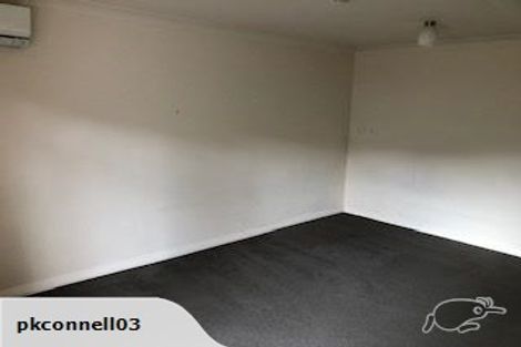 Photo of property in 19 Black Rock Road, Newlands, Wellington, 6037