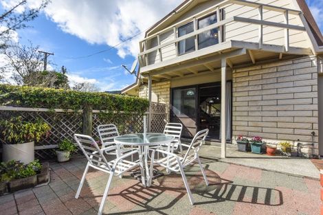 Photo of property in 4 Beach Road, Waikawa, Picton, 7220