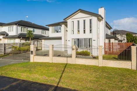 Photo of property in 3 Mulroy Place, Pinehill, Auckland, 0632