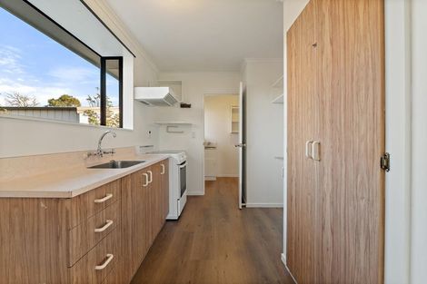 Photo of property in 1/72 Sullivan Avenue, Woolston, Christchurch, 8023