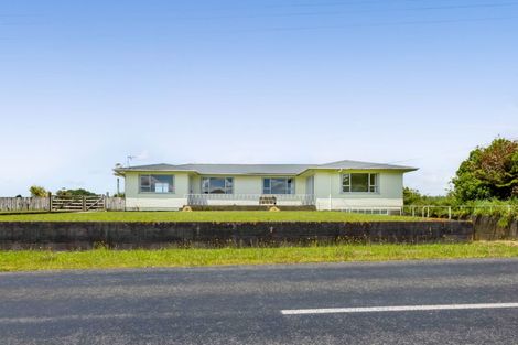 Photo of property in 198 Beaconsfield Road, Midhirst, Stratford, 4394