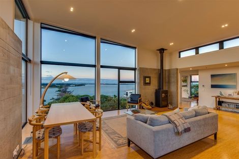 Photo of property in 45 Saint Andrews Hill Road, Mount Pleasant, Christchurch, 8081