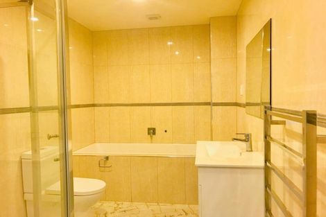 Photo of property in 61 Kirikiri Drive, Papakura, 2110