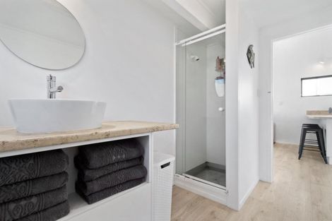 Photo of property in 7 Coronation Row, Pauanui, Hikuai, 3579