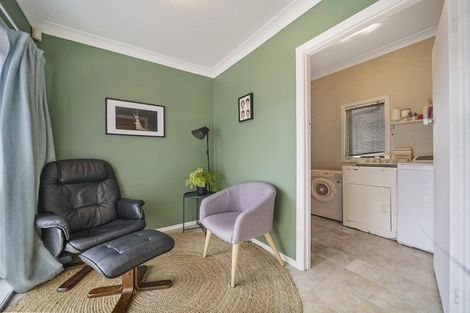 Photo of property in 13 Birdwood Avenue, Papatoetoe, Auckland, 2025