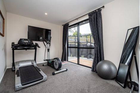 Photo of property in 64 Helenslee Road, Pokeno, 2402