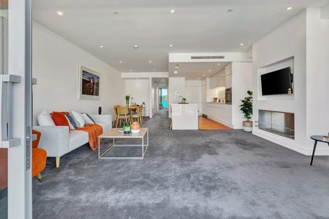 Photo of property in Clyde Quay Wharf, 1/7b Clyde Quay Wharf, Te Aro, Wellington, 6011