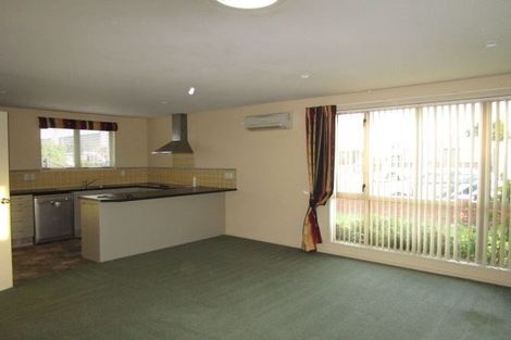 Photo of property in 41 Seymour Street, Hornby, Christchurch, 8042