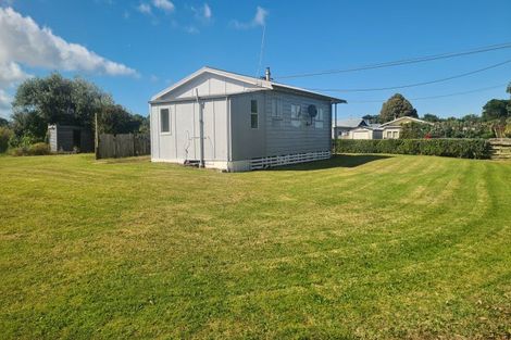 Photo of property in 3 King Street, Opunake, 4616
