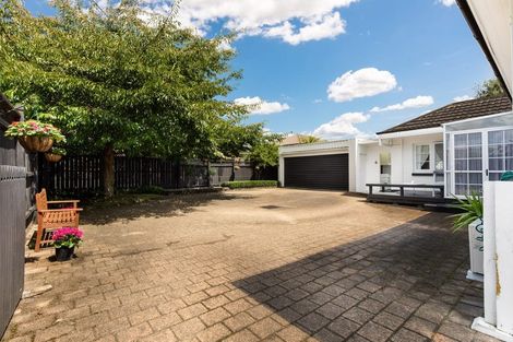 Photo of property in 129 Victoria Street, Cambridge, 3434