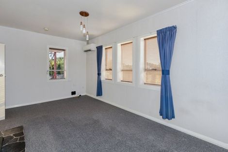 Photo of property in 17 Hopkins Street, Woolston, Christchurch, 8023
