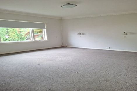 Photo of property in 280 Great South Road, Papakura, 2110